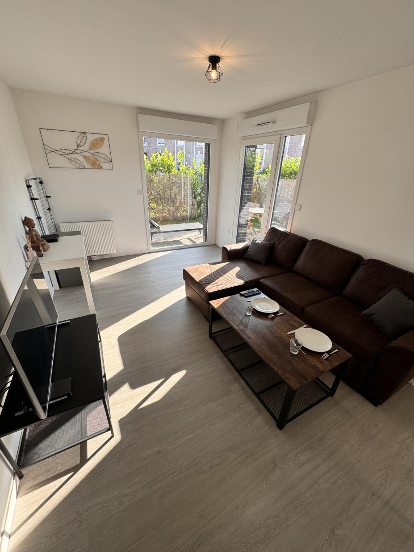 T2 Cosy Parking Prive Apartment Амиен Екстериор снимка