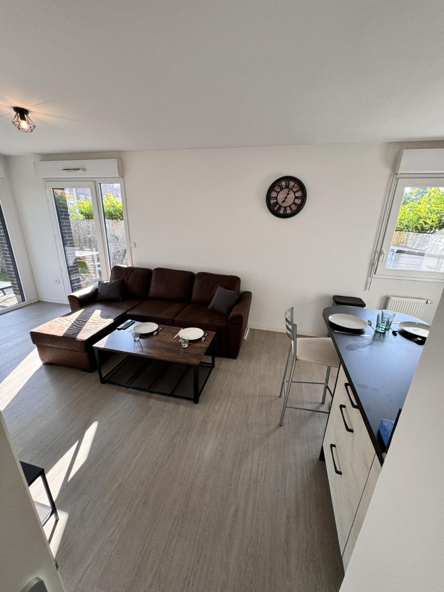T2 Cosy Parking Prive Apartment Амиен Екстериор снимка